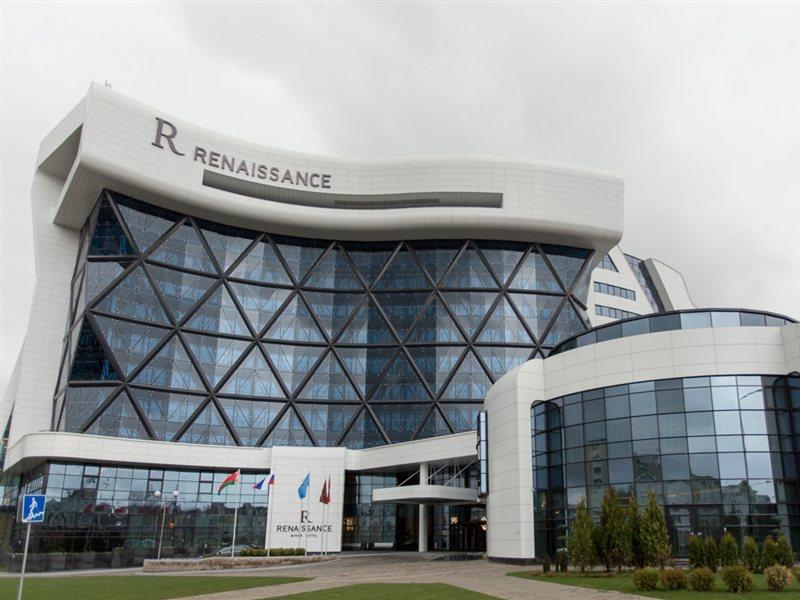 Renaissance Minsk Hotel Exterior photo